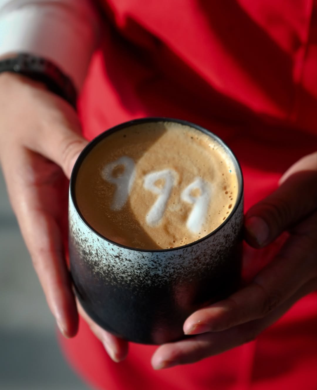 Café #999 coffee cup